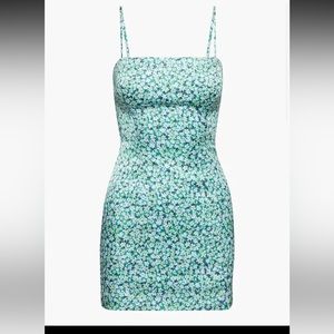 Aritzia Wilfred Shimmer Dress